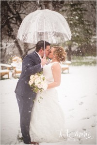 Snow wedding pictures